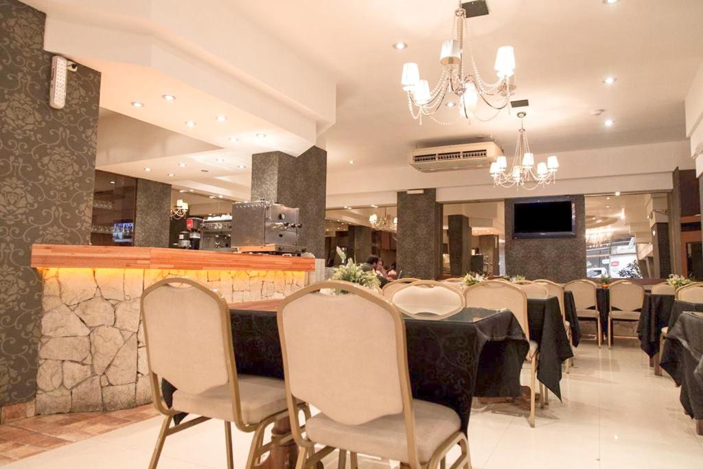 Hotel Dion Mar del Plata Exterior photo